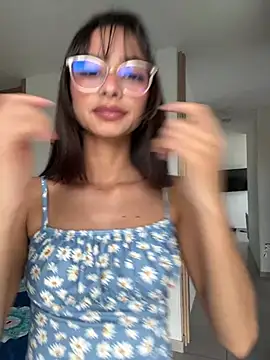 lena martinn online show from 06.30.26
