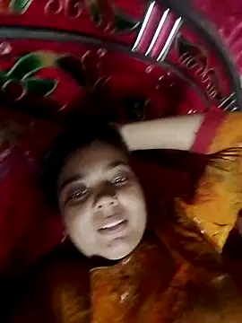 ayesha0001122 online show from 10.17.25