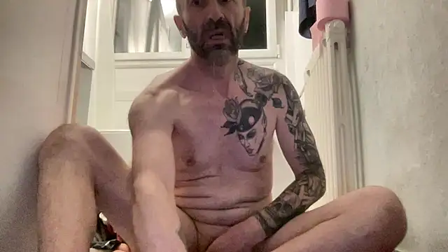 slave44nantes online show from 12.16.25