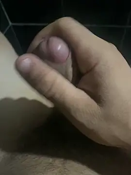 Snapshot of josezinho121314 chatting on 02.18.26 josezinho121314 online show from 02.18.26