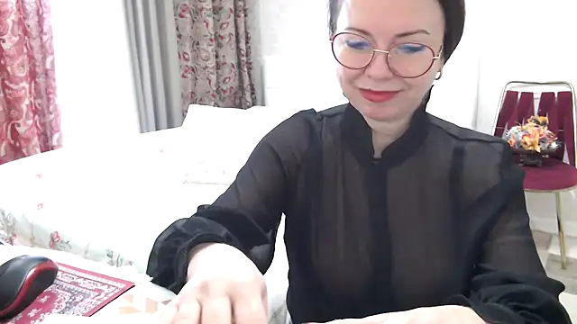 Arisa5000 online show from 12.19.25