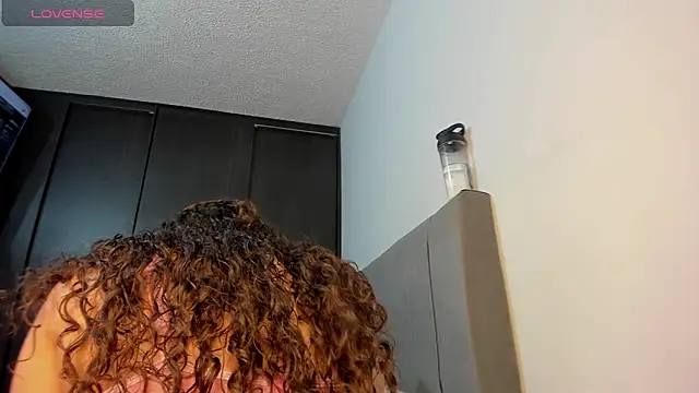 emy collyns online show from 02.10.26