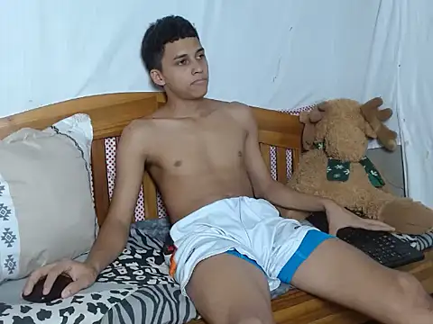 Snapshot of deivy_skinny01 chatting on 11.16.25 deivy skinny01 online show from 11.16.25