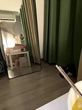 iambennet online show from 10.17.25