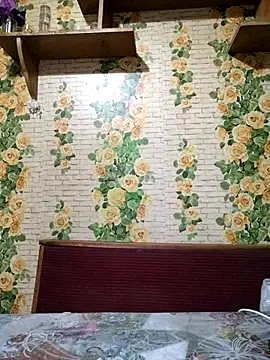 Snapshot of TATSI23 chatting on 11.07.25 TATSI23 online show from 11.07.25