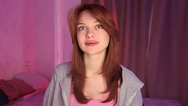 Snapshot of _Cats_eyes_ chatting on 02.12.26 Cats eyes online show from 02.12.26