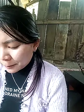 Snapshot of kun-love chatting on 02.23.26 kun-love online show from 02.23.26