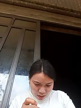 Snapshot of kun-love chatting on 03.18.26 kun-love online show from 03.18.26