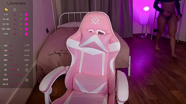 ShayLisse online show from 11.27.25