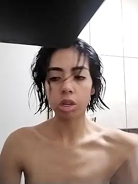 Snapshot of Lollysmile26 chatting on 11.12.25 Lollysmile26 online show from 11.12.25