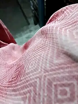 Snapshot of Cr_sonam chatting on 10.17.25 Cr sonam online show from 10.17.25