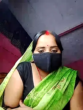 Snapshot of Cr_sonam chatting on 11.14.25 Cr sonam online show from 11.14.25