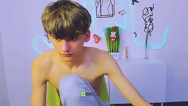 Snapshot of rico_steel chatting on 02.17.26 rico steel online show from 02.17.26