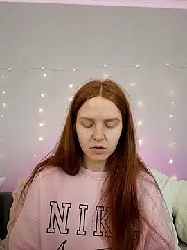 Evarey  online show from 02.24.26