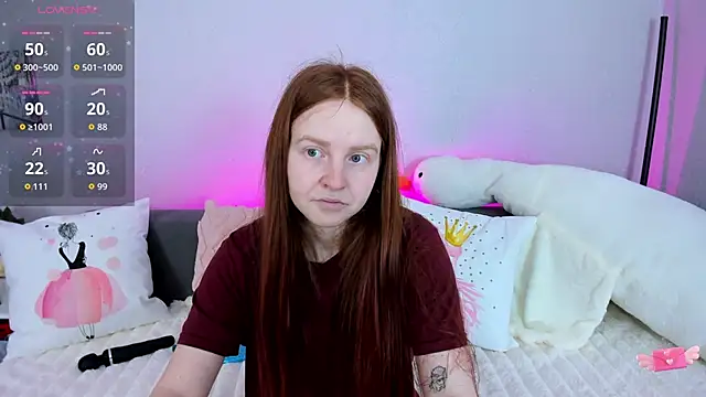 Evarey  online show from 03.30.26