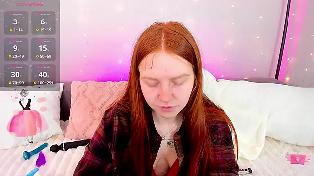 Evarey  online show from 04.14.26