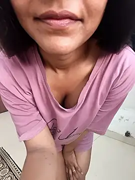 anshika0124 online show from 01.19.26