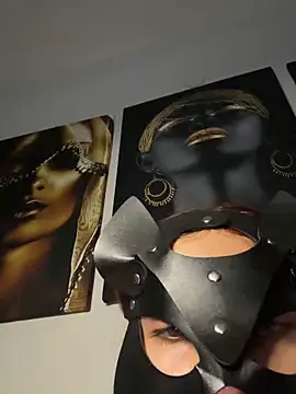 Snapshot of Teengirlmiaa chatting on 12.04.25 Teengirlmiaa online show from 12.04.25