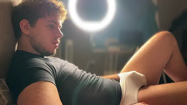 mynameischris online show from 10.20.25