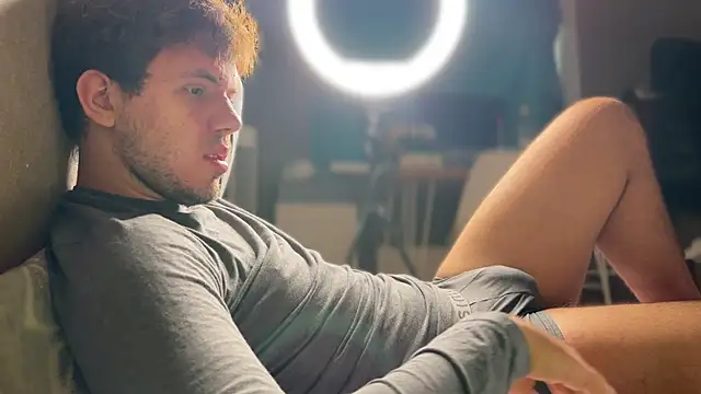 mynameischris online show from 11.05.25