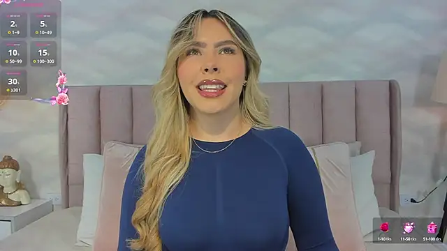 Snapshot of Katya_blonde chatting on 10.17.25 Katya blonde online show from 10.17.25