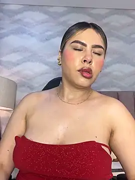 Snapshot of Katya_blonde chatting on 10.27.25 Katya blonde online show from 10.27.25