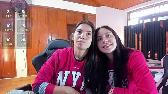 Sofy and Mia online show from 01.10.26