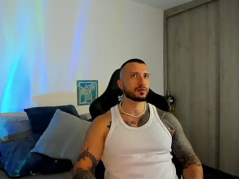 Dave-Max01 online show from 11.08.25