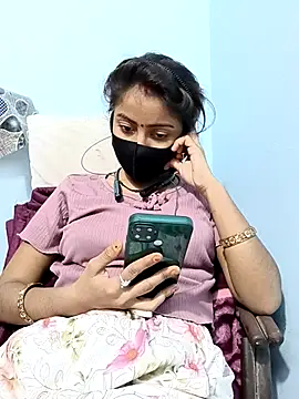 Snapshot of Payal_G chatting on 11.22.25 Payal G online show from 11.22.25