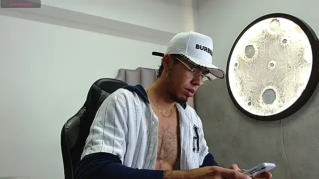 Rurik Jones online show from 10.23.25