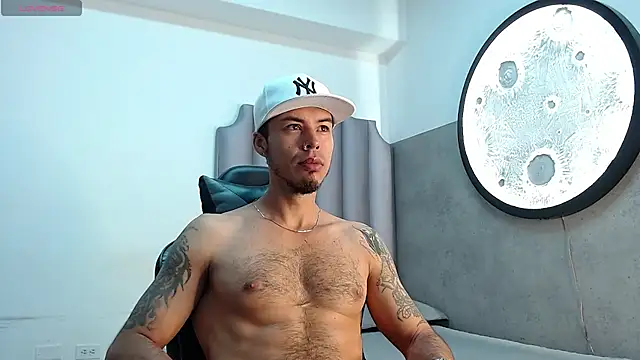 Rurik Jones online show from 10.28.25