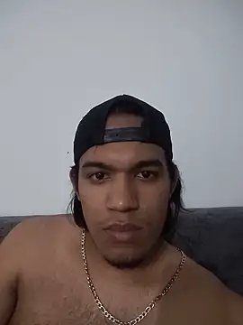 Snapshot of Luchomeltrucho chatting on 11.15.25 Luchomeltrucho online show from 11.15.25