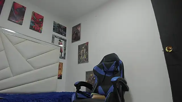 Snapshot of REDBRYAN_EBANO chatting on 11.04.25 REDBRYAN EBANO online show from 11.04.25