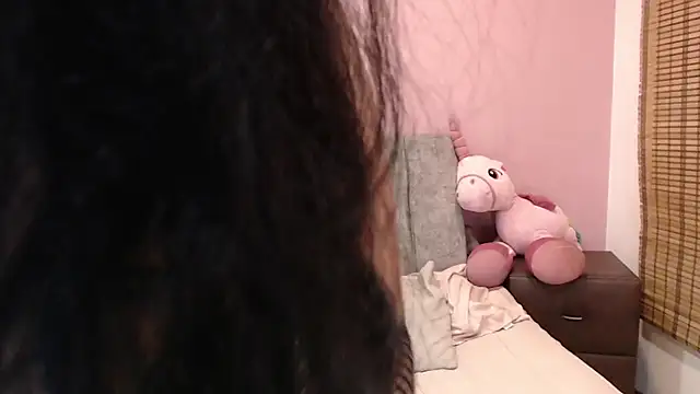 PaulinaColeman online show from 10.08.25