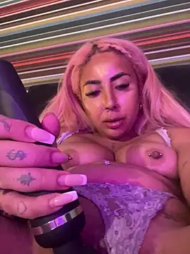 zara bellexx online show from 12.14.25