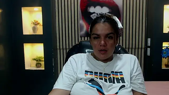 Snapshot of ruby_jimenez19 chatting on 10.19.25 ruby jimenez19 online show from 10.19.25