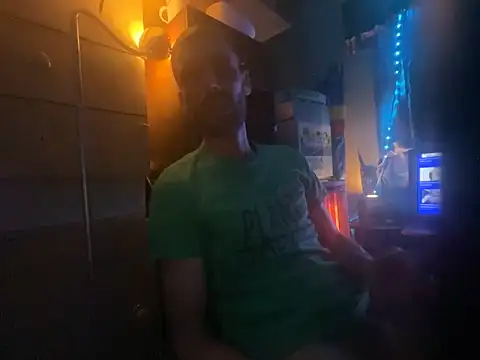 Snapshot of stevieg89 chatting on 03.04.26 stevieg89 online show from 03.04.26