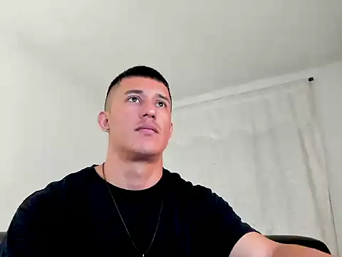 Muscle man07 online show from 08.03.26