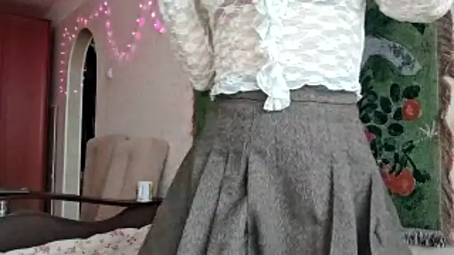 MiaLovelyOne online show from 03.26.26