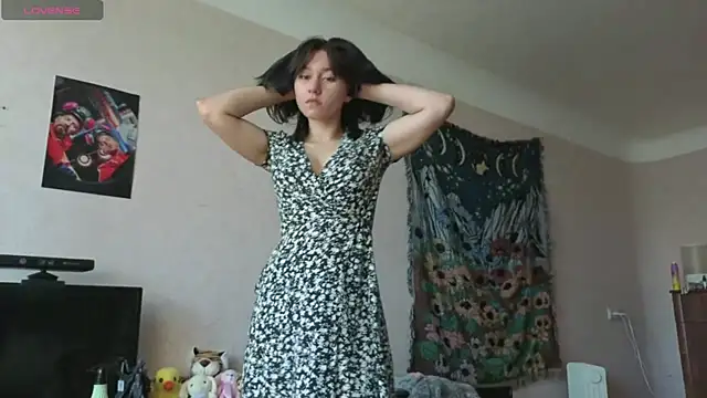 MiaLovelyOne online show from 06.09.26