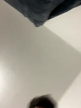 Snapshot of Alby0117 chatting on 12.02.25 Alby0117 online show from 12.02.25