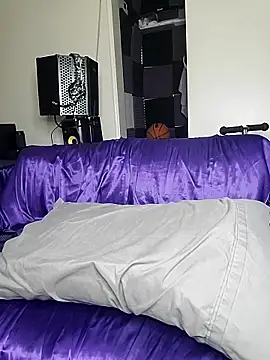 SLIM-BONEZ-N-HARMONY online show from 02.02.26