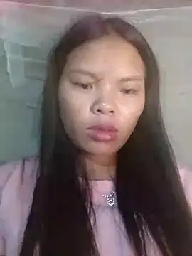 hello-cute online show from 11.10.25