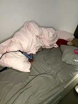 Snapshot of SashaMaexox chatting on 11.16.25 SashaMaexox online show from 11.16.25