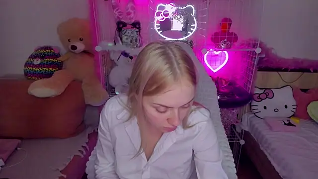 CeaneLino online show from 12.18.25