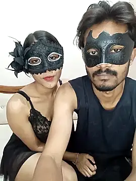 Snapshot of Lovebirdss chatting on 10.30.25 Lovebirdss online show from 10.30.25