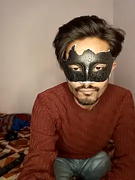 Snapshot of Lovebirdss chatting on 11.28.25 Lovebirdss online show from 11.28.25