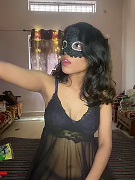 Lovebirdss online show from 02.14.26