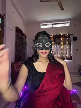 Lovebirdss online show from 02.21.26