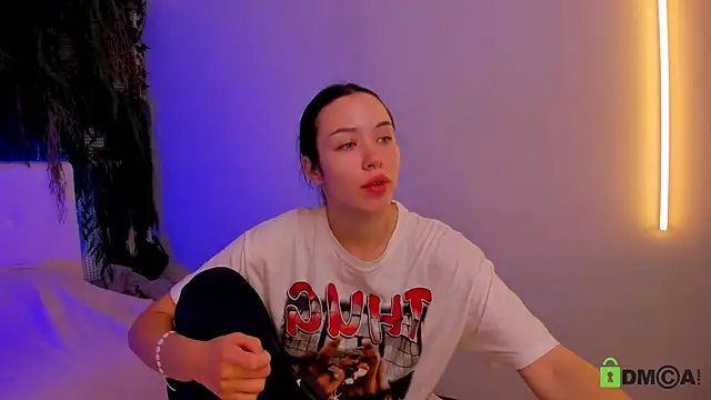 Snapshot of Black_Jenny chatting on 11.13.25 Black Jenny online show from 11.13.25